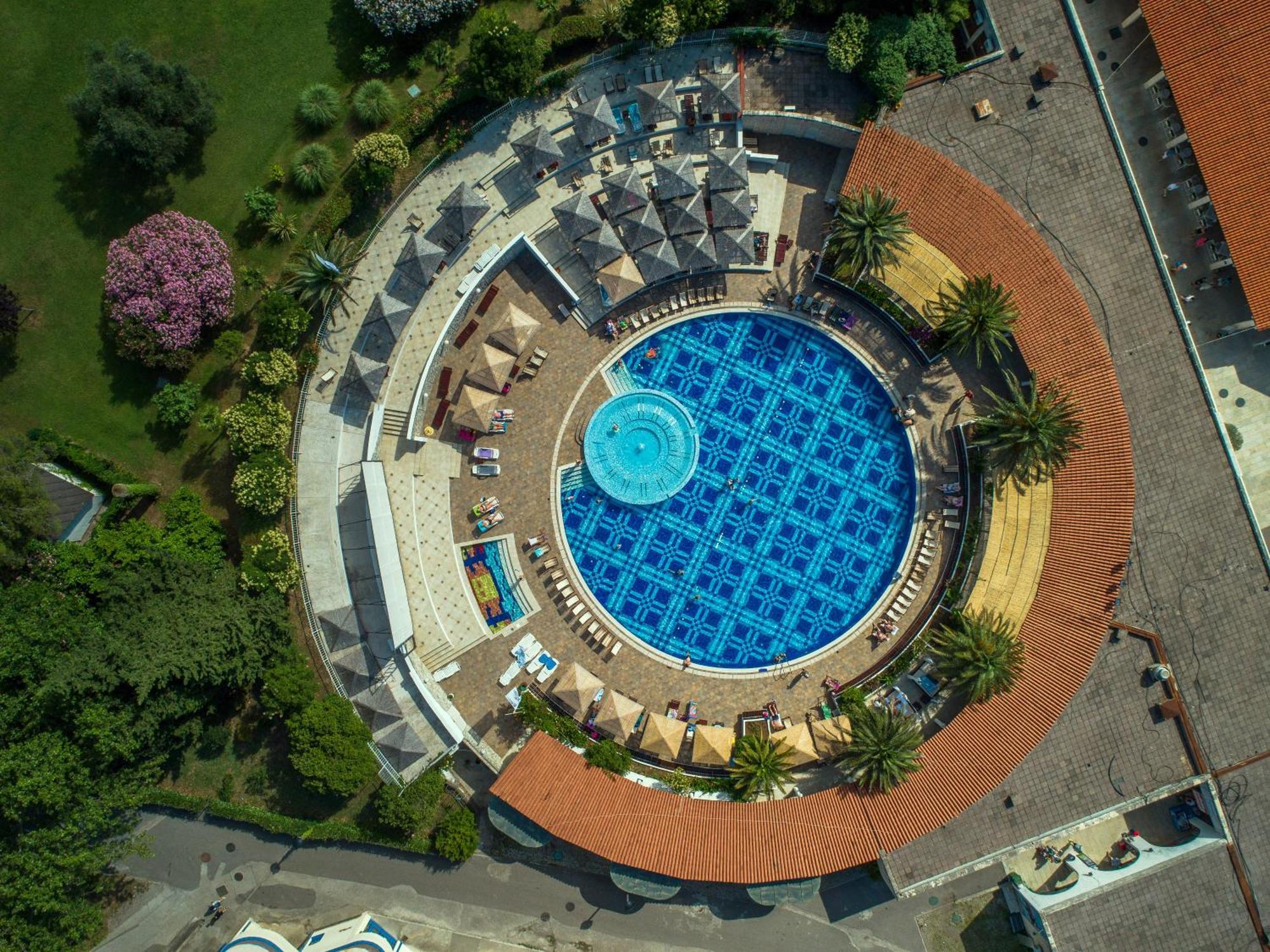 Hotel Slovenska Plaza Standard Budva Exterior foto