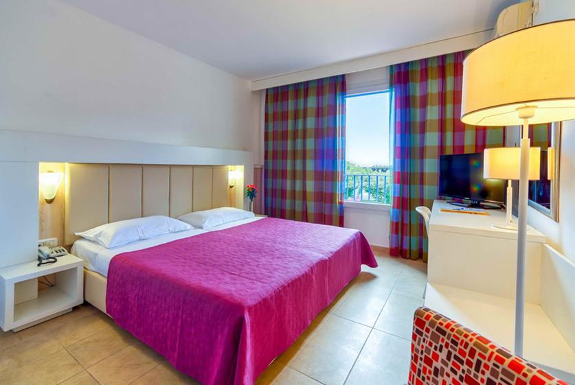 Hotel Slovenska Plaza Standard Budva Exterior foto